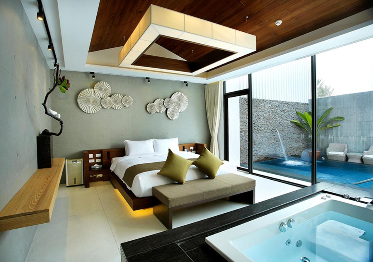 H Villa Inn Tainan Exterior photo