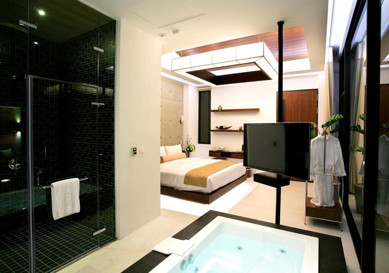 H Villa Inn Tainan Exterior photo