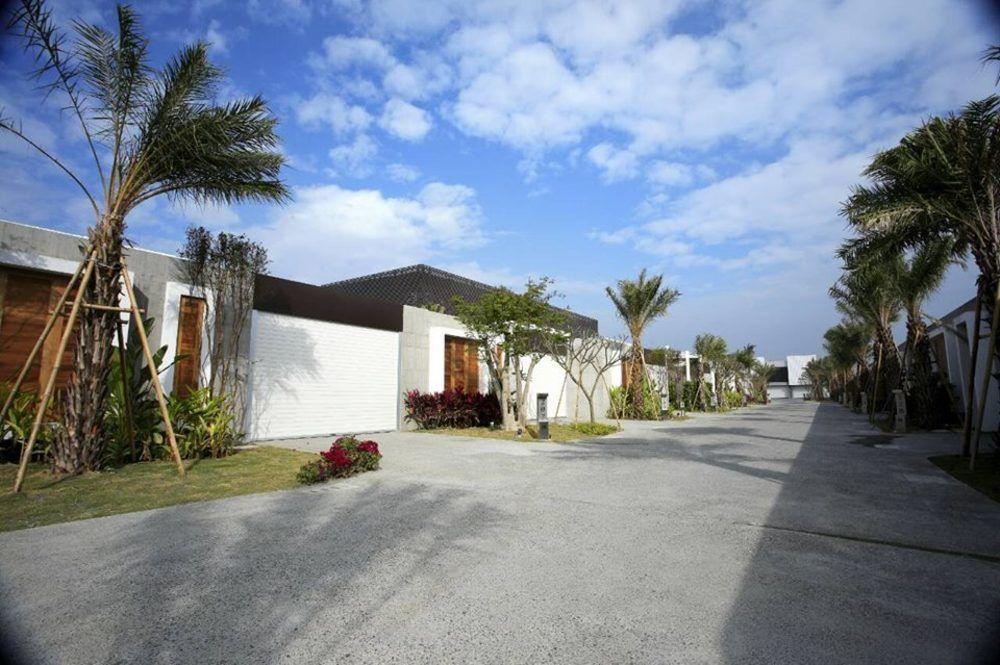 H Villa Inn Tainan Exterior photo