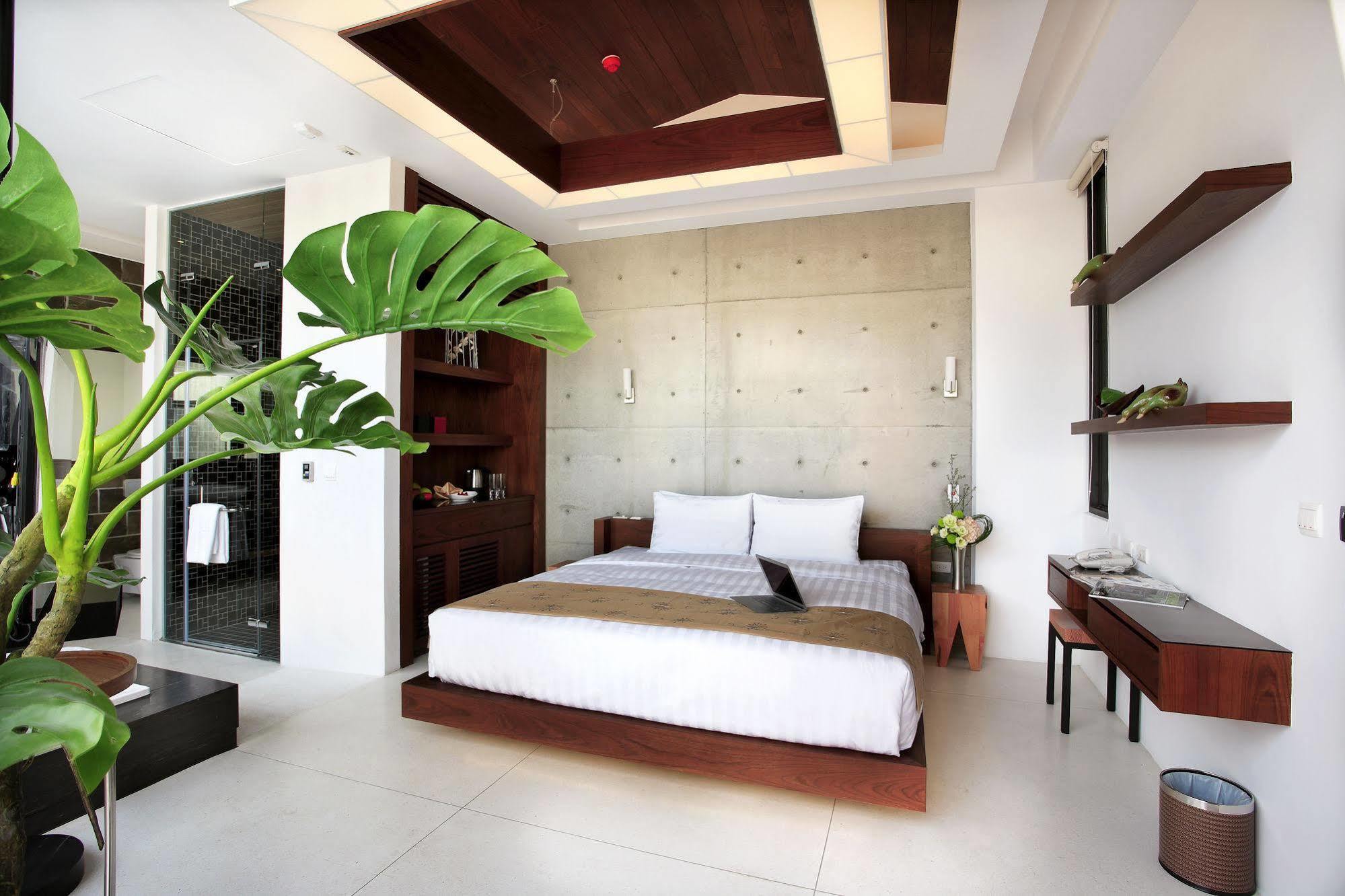 H Villa Inn Tainan Exterior photo
